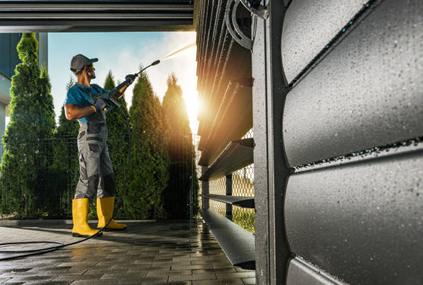 Animal Enclosure Cleaning in Heathcote, NJ